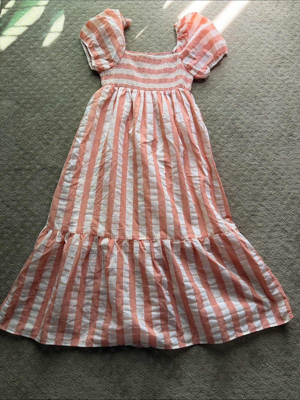 Dra Los Angeles Teen girls peach & white Striped Puff Sleeve Maxi Dress, large